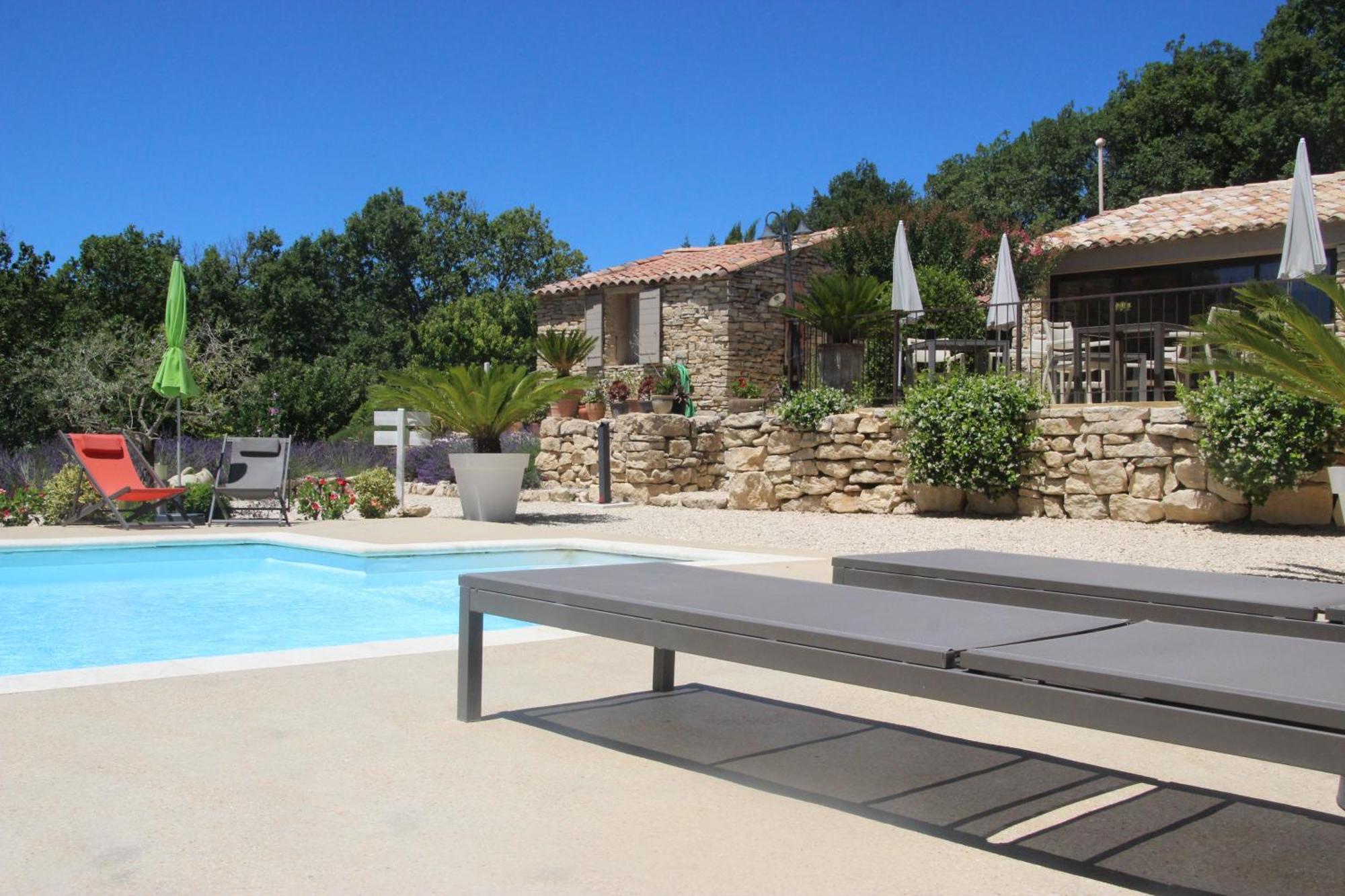 Le Hameau Fleur De Pierres , , Et Table D'hotes Guest house