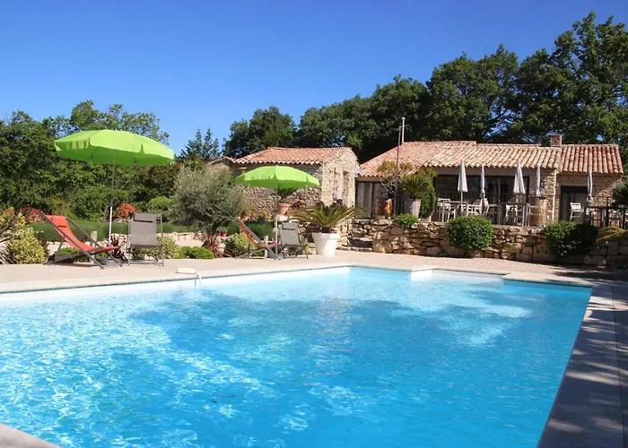 Le Hameau Fleur de Pierres